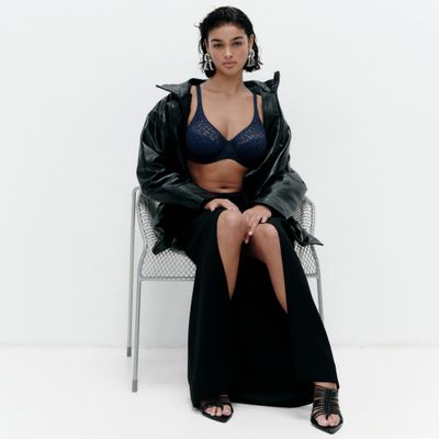 Chantelle Norah  C13F1 023