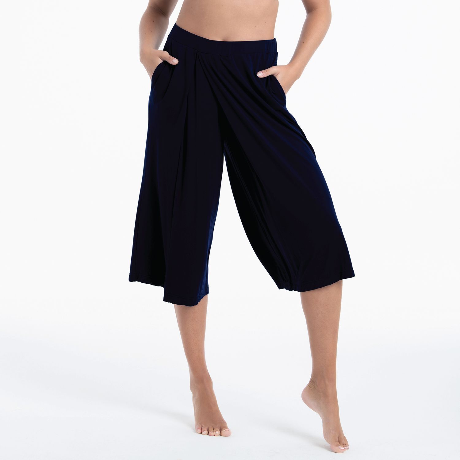 Anita Montilla 8664 321