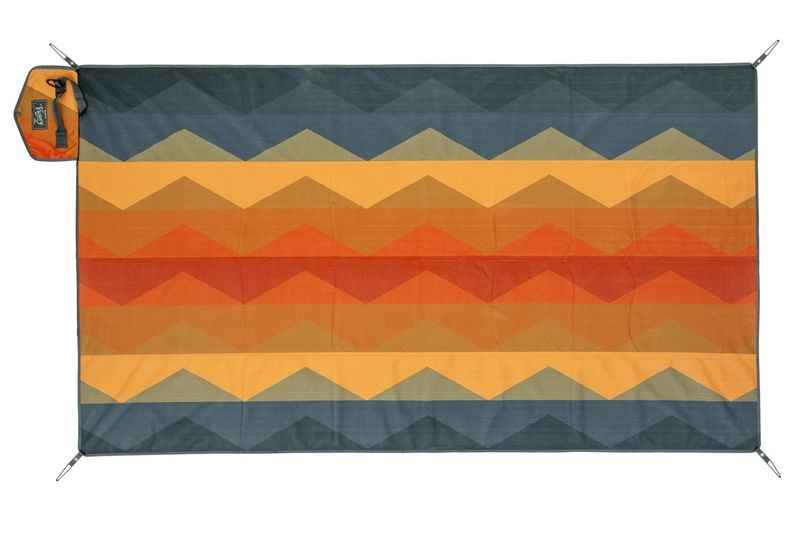 Victory Patio Blanket