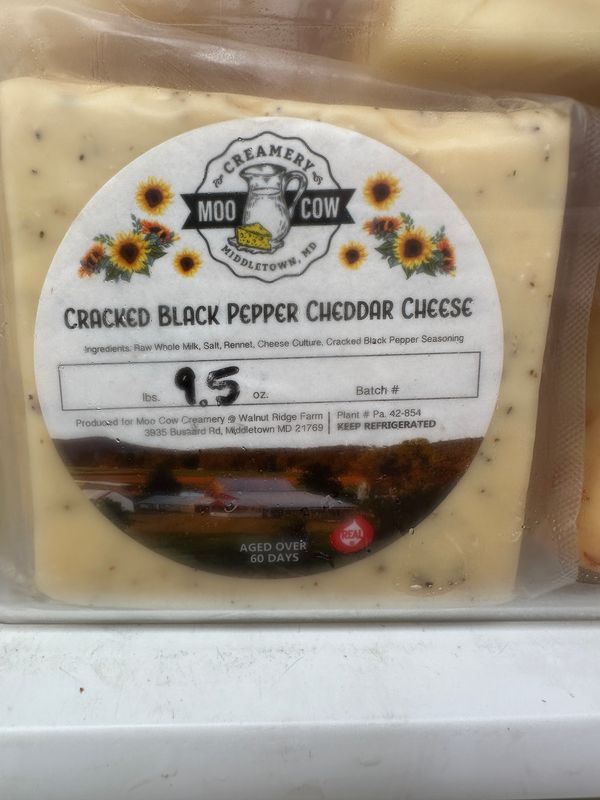 Cracked Black Pepper Cheddar