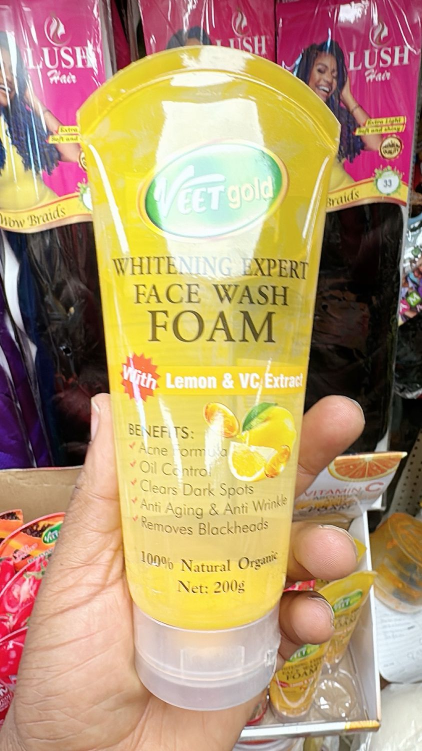 VEETGOLD FACEWASH with Lemon And Vitamin C