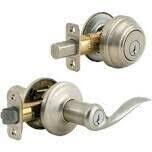 Kwikset 991TNL-15 Signature Series Satin Nickel Entry Door Latch/Deadbolt