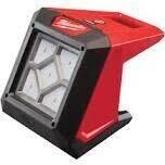 Milwaukee M12 Rover Flood Light