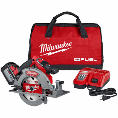 Milwaukee M18 Fuel 7-1/4&quot; Circular Saw HD Kit