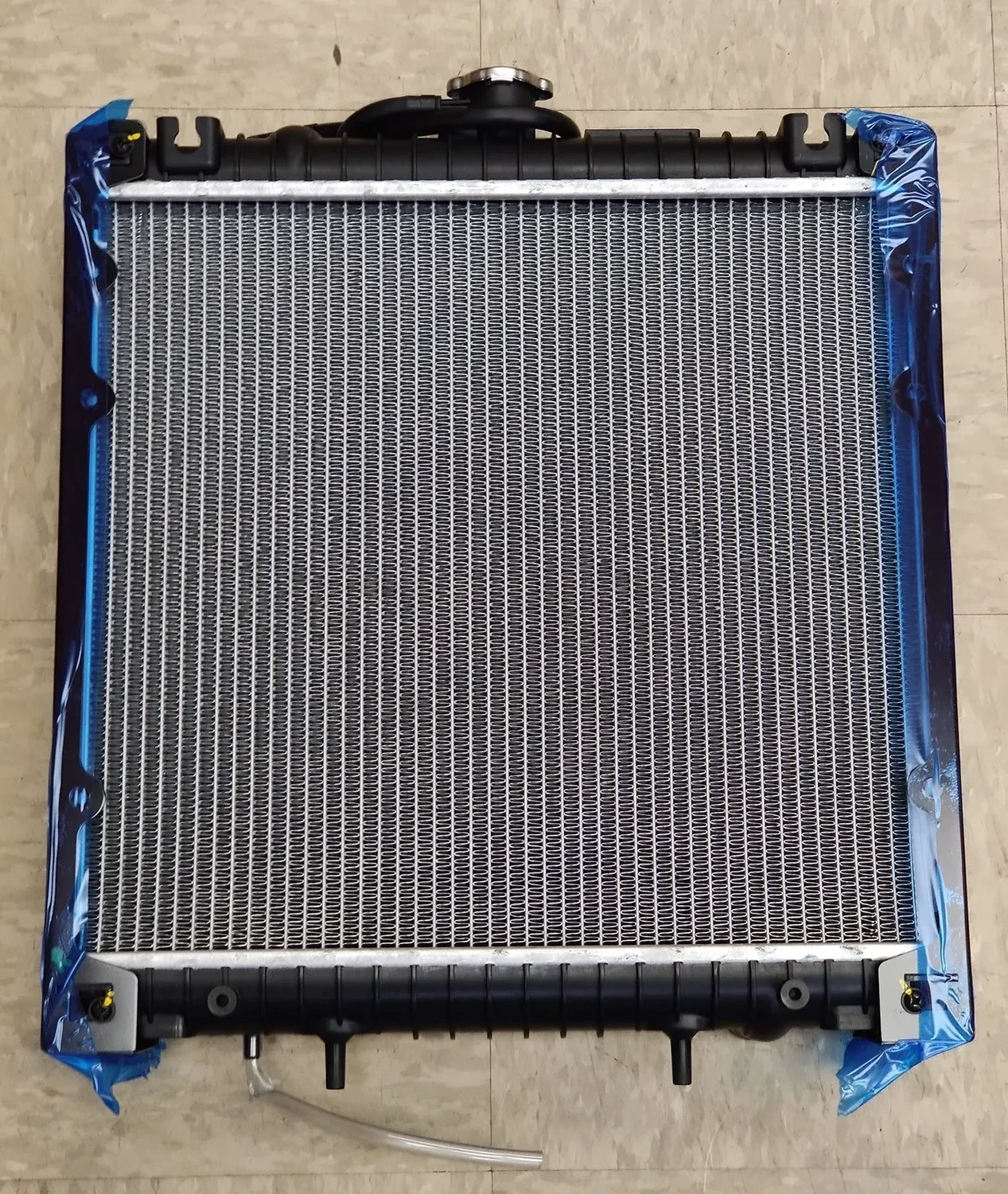 Radiator-XU(Tier4)-Trg170