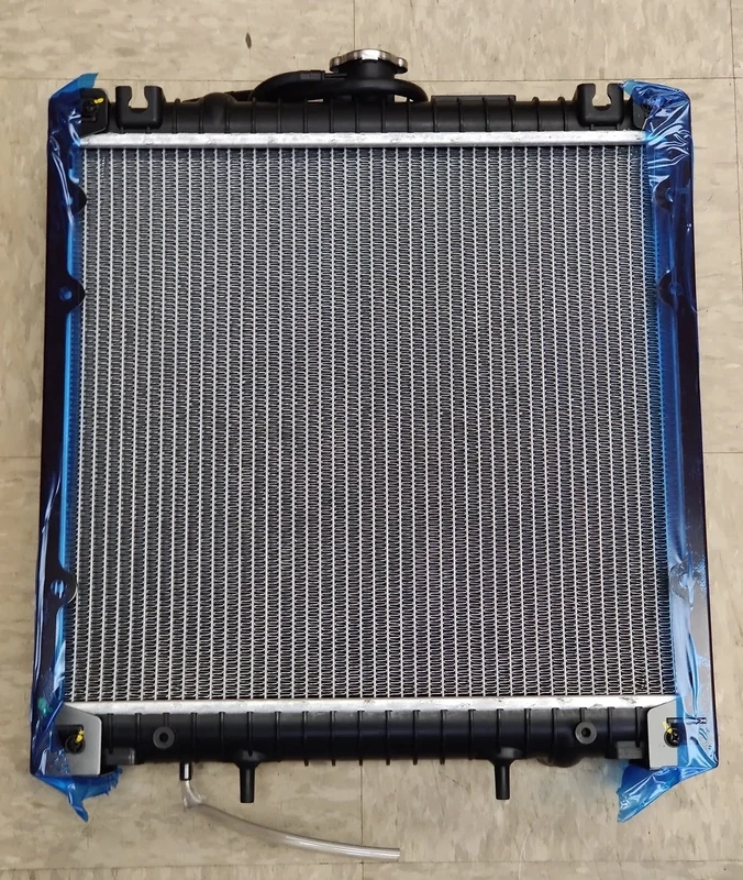 Tier4 Radiator Radiator-XU(Tier4)-Trg170