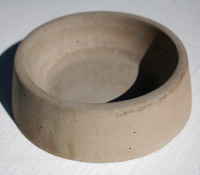 Concrete Water Bowl, 10-Quart