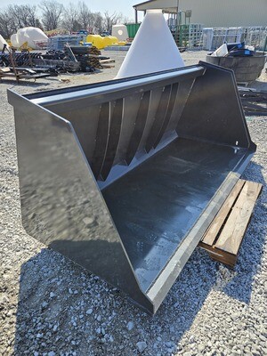 IronCraft Euro-Mount Turkey Litter Bucket, 96&quot; 2.34cy