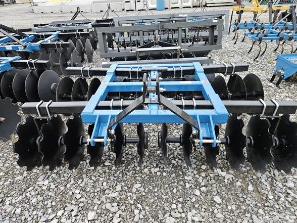 Taylor Pittsburgh 3-Point Disc Harrow w/Square Tubing Frame, 7-1/2Ft