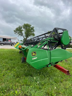 Used 2011 John Deere 635F Header, 35Ft working width (Wagon not included)