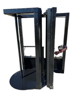 Extreme Implements Hydraulic Skidloader Mount Fence Stretcher