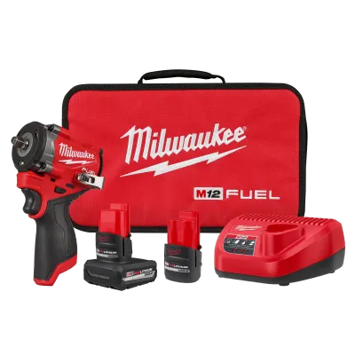 Milwaukee M12 3/8" Stubby Impact Wrench Kit