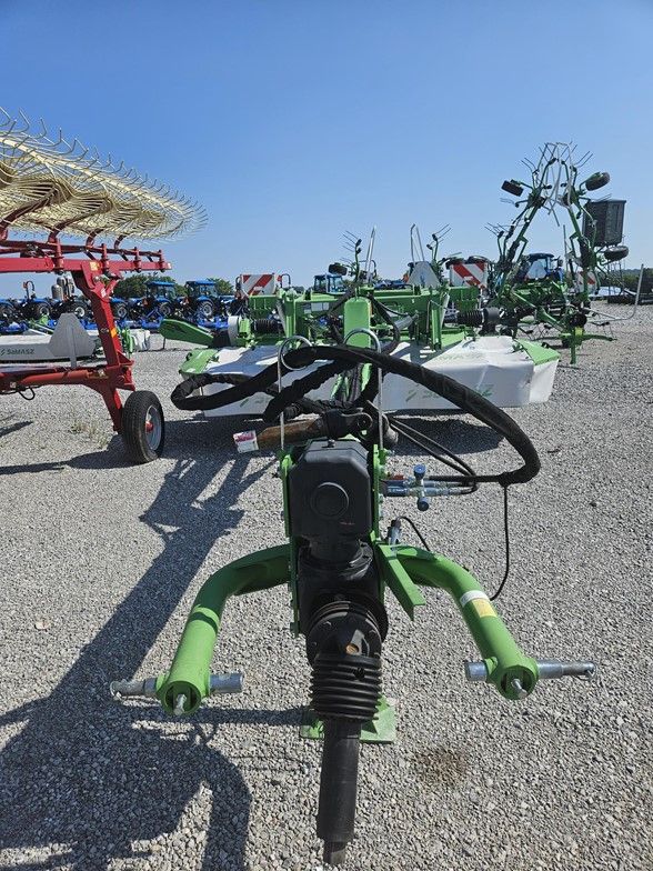 Used 2020 KDC301W Samasz Trailed Disc Mower Conditioner, 9'10" Cut