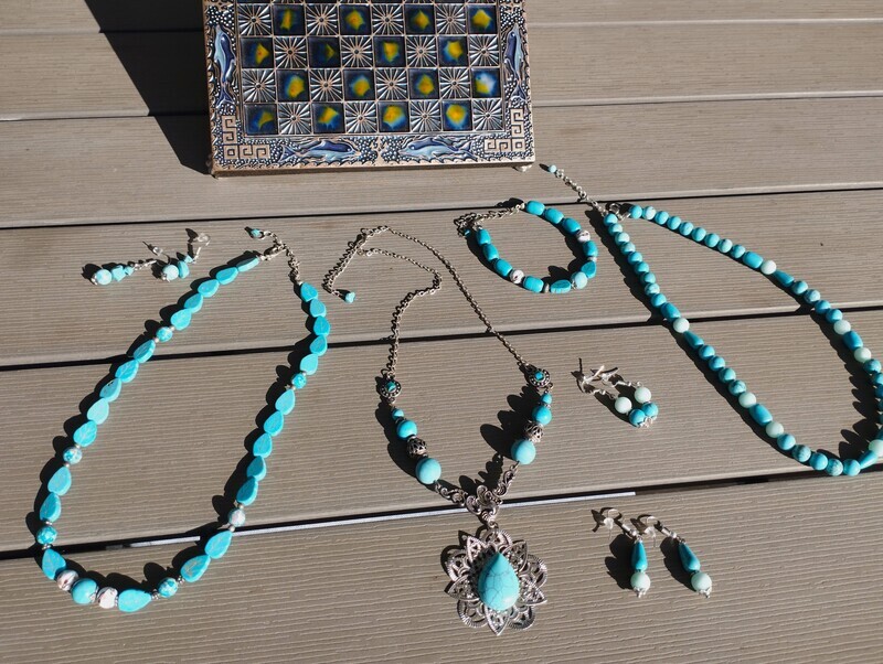 Les Turquoises