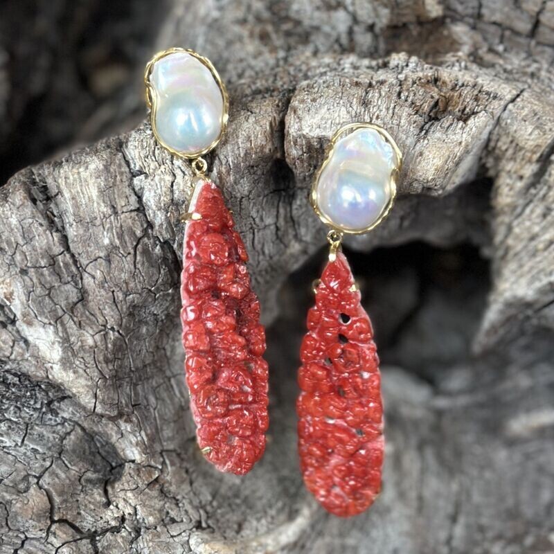 Orecchini in corallo con perle barocche-Genny