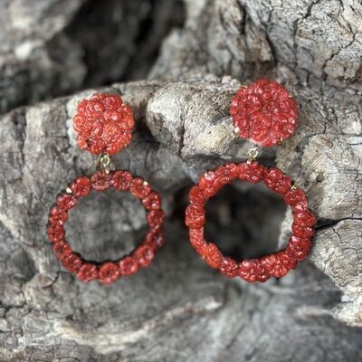 Orecchini cerchio in corallo su bachelite-Genny
