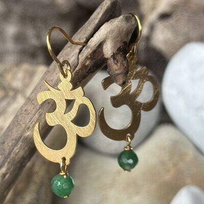 Orecchini in ottone Om con agata verde-Barbara Burgio