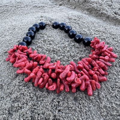 Collana in corallo e onice-Carola