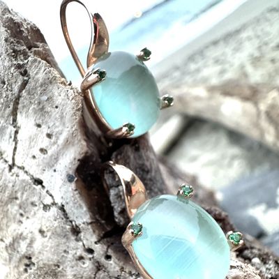 Orecchini monachella in argento rosè con quarzo idrotermale verde acqua e zirconi verdi -Lucos