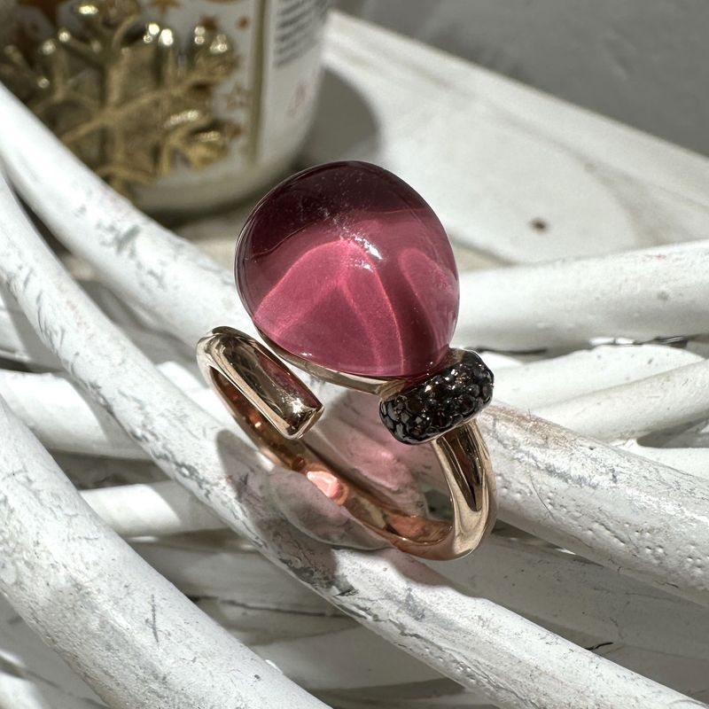 Anello 'palloncino' in argento rosa con quarzo idreotermale cabochon tinta ciliegia-Lucos