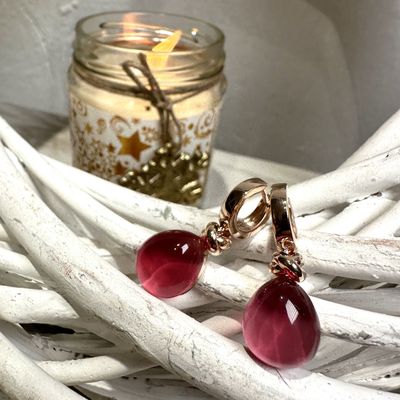 Orecchini in argento rosa con quarzo idrotermale cabochon a goccia tinta ciliegia-Lucos