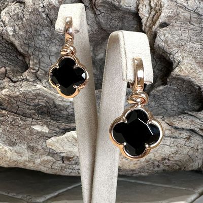 Orecchini pendenti in argento rosa con fiore in onice-Lucos Preziosi Orecchini pendenti in argento rosa con fiore in onice-Lucos Preziosi