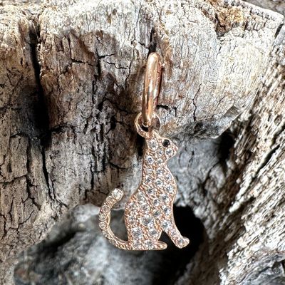 Ciondolo gatto in argento rosa e pavè di zirconi con anellino apribile-Alisei