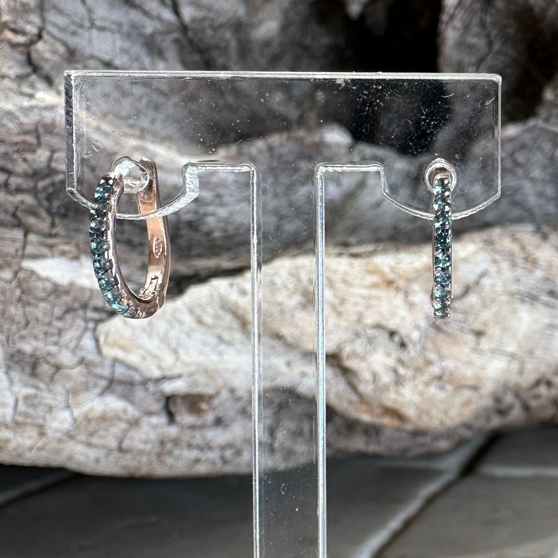Orecchini cerchietto in argento rosa con zirconi azzurri-Alisei