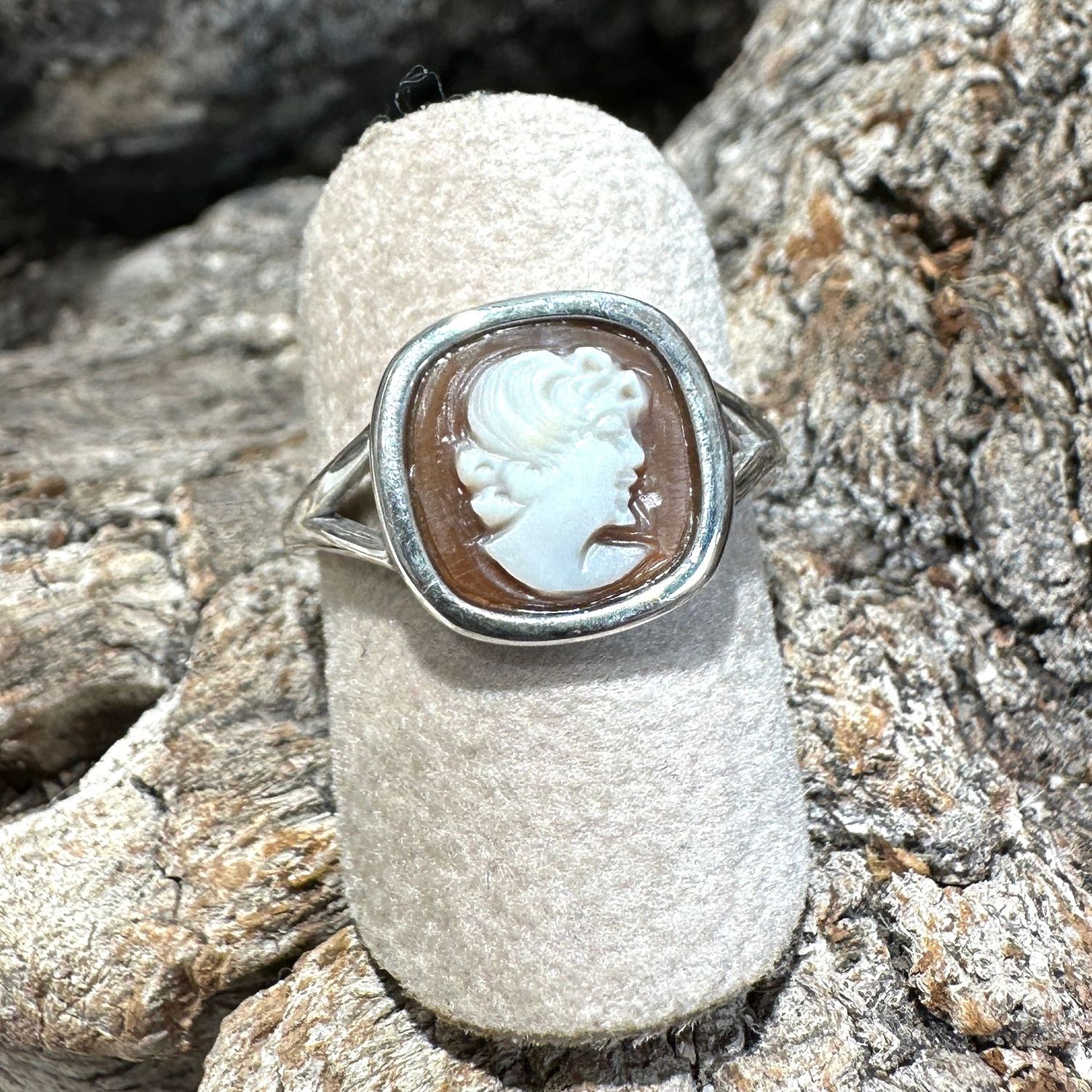 Anello cammeo in argento regoabile-Cammeo Italiano