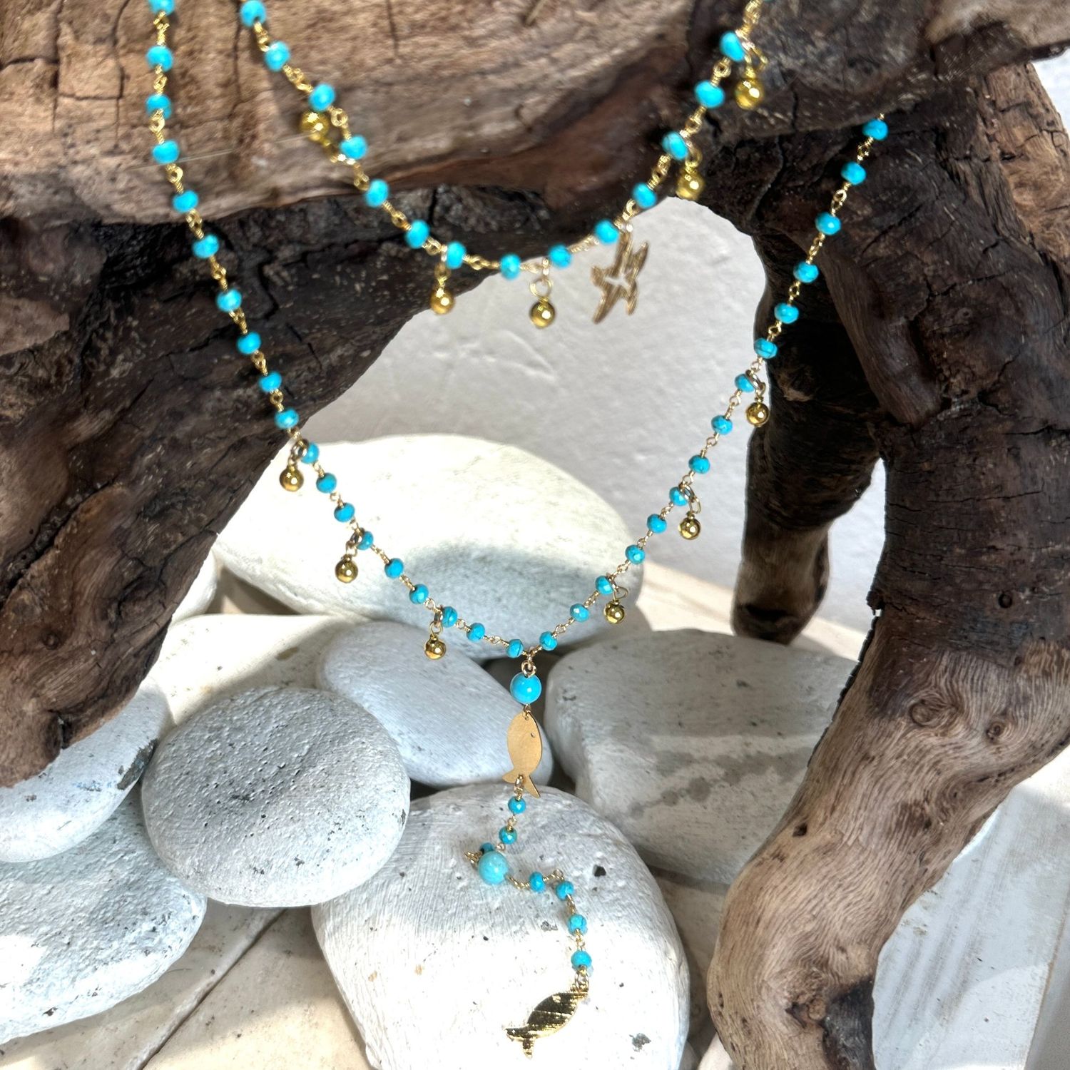 Collana doppia in turchesi con pesci e stelle in ottone-Barbara Burgio