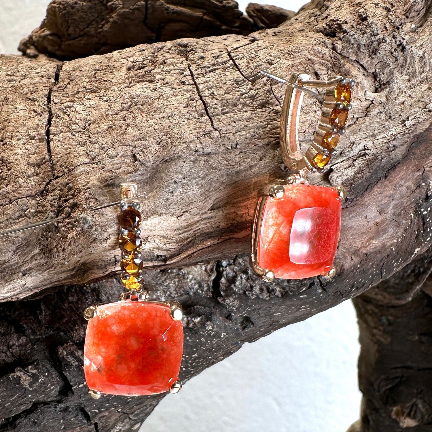 Orecchini in argento rosa con quarzo idrotermale arancio e anello con zirconi arancioni-Lucos Preziosi