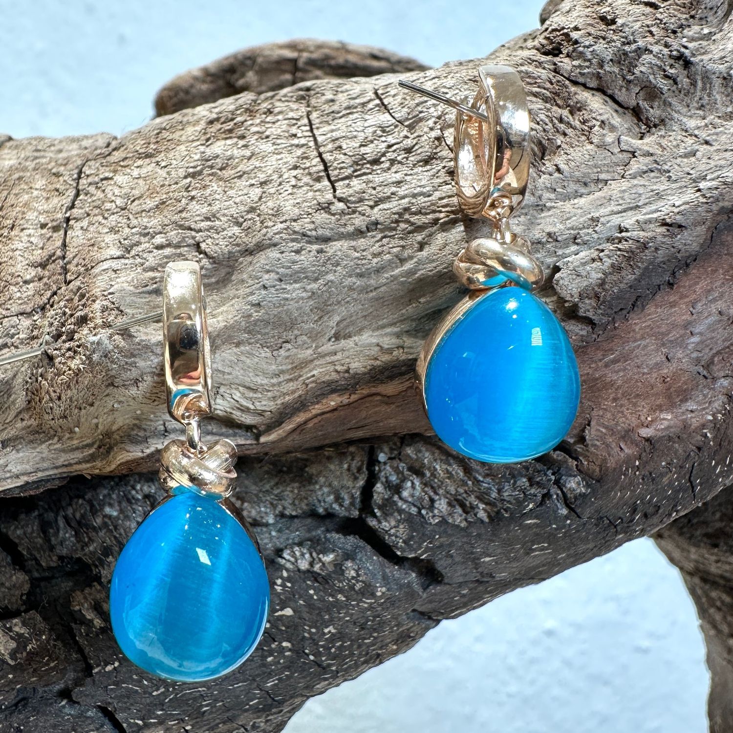Orecchini in argento rosa con quarzo idrotermale a goccia cabochon blu cina-Lucos Preziosi
