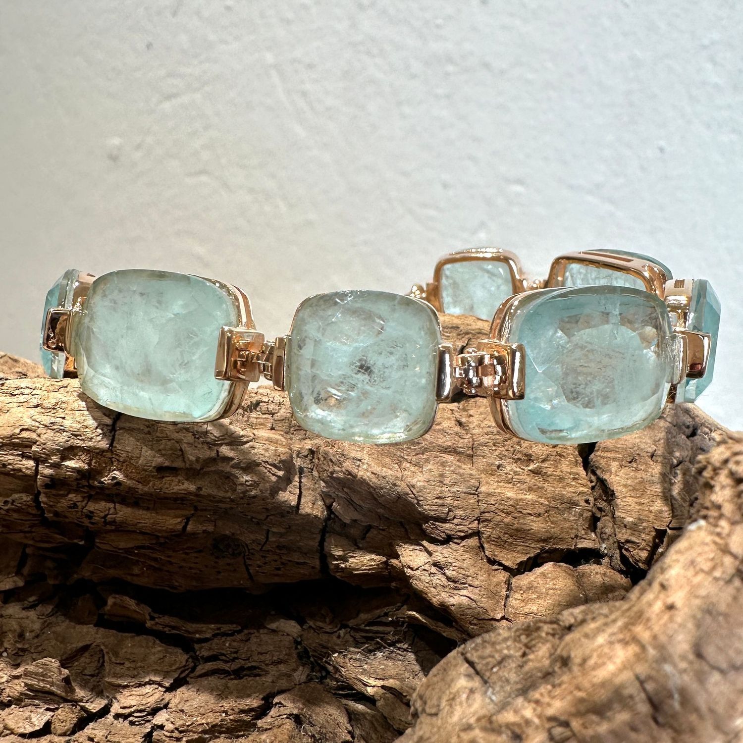 Bracciale con quarzi azzurri montati su argento rosa-Lucos Preziosi