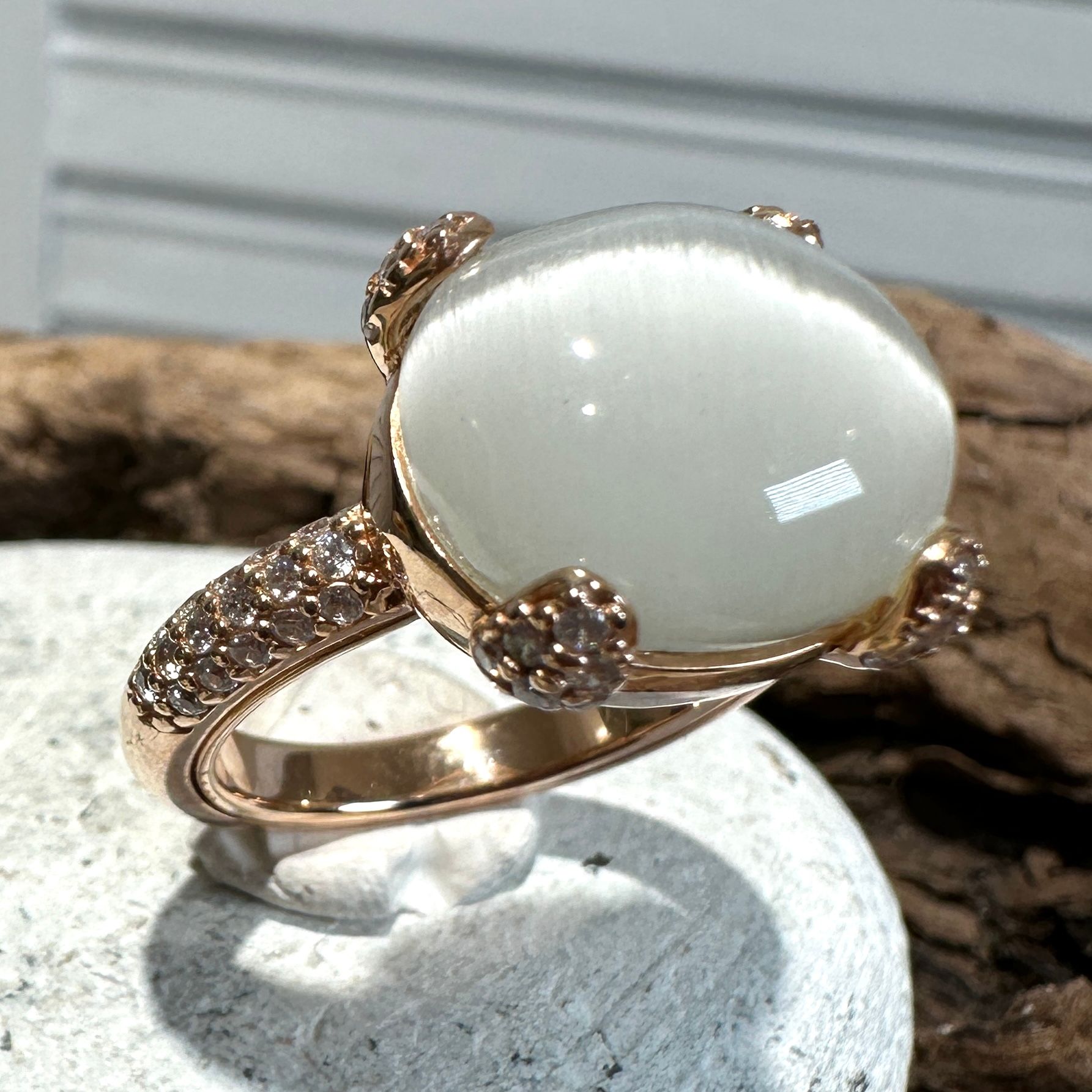 Anello in argento rosa con quarzo idrotermale crystal e zirconi-Lucos Preziosi