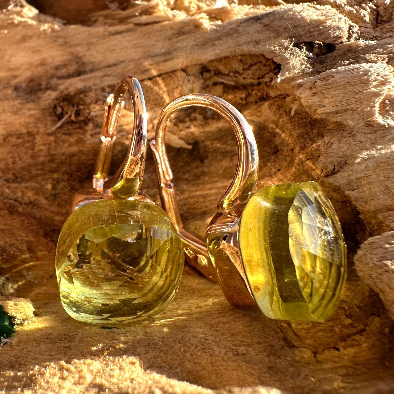 Orecchini monachella in argento rosa con quarzo idrotermale verde acido-Lucos Preziosi