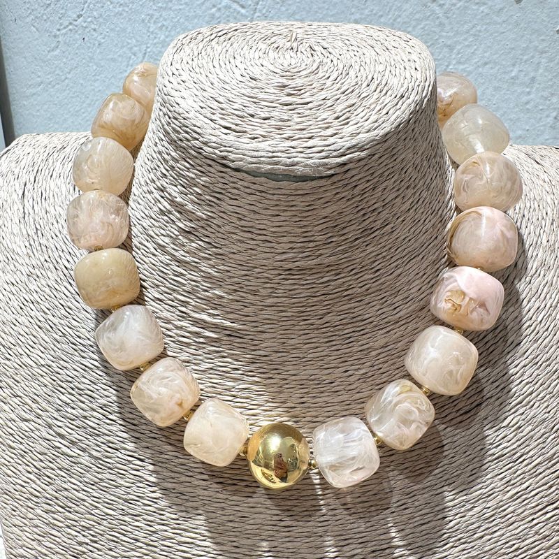 Collana in resina rosa pesca e boule in acciaio inossidabile placcato-Zag Bijoux