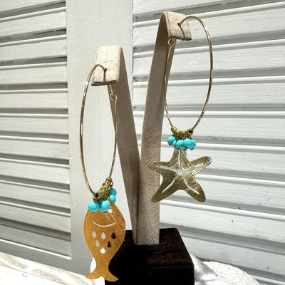 Orecchini in ottone con pesce e stella marina in turchese – 9 cm-Barbara Burgio