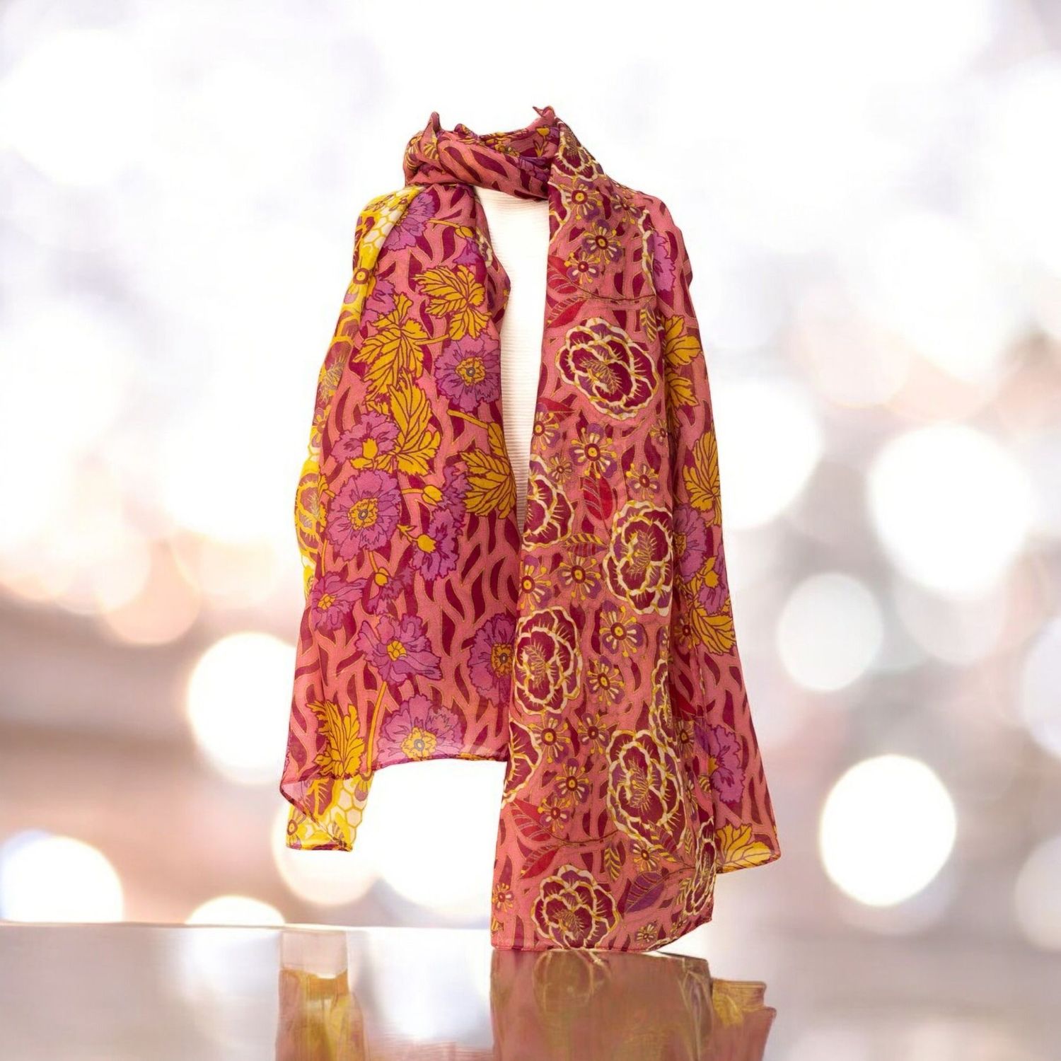 奧特唯 橘紅大朵花卉絲巾