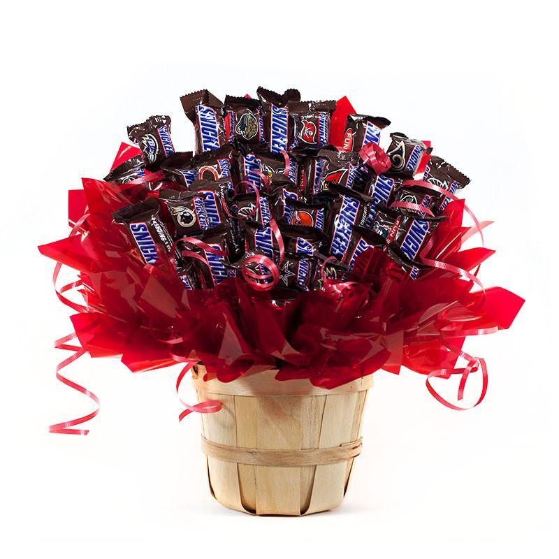 Snickers Candy Bar Bouquet