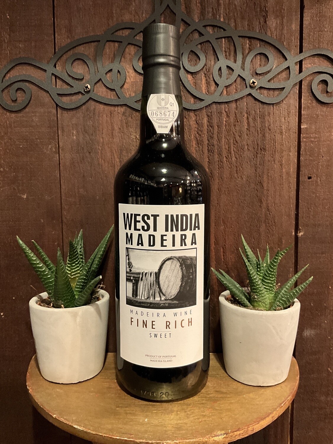 Justinos West India Fine Rich Madeira