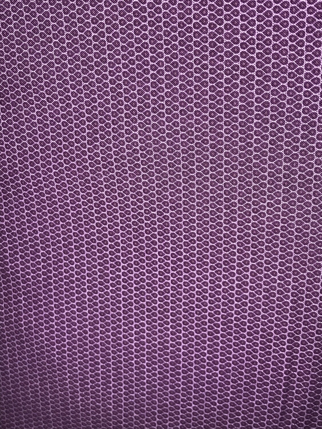 Quilters Basic Harmony Burgandy Dots