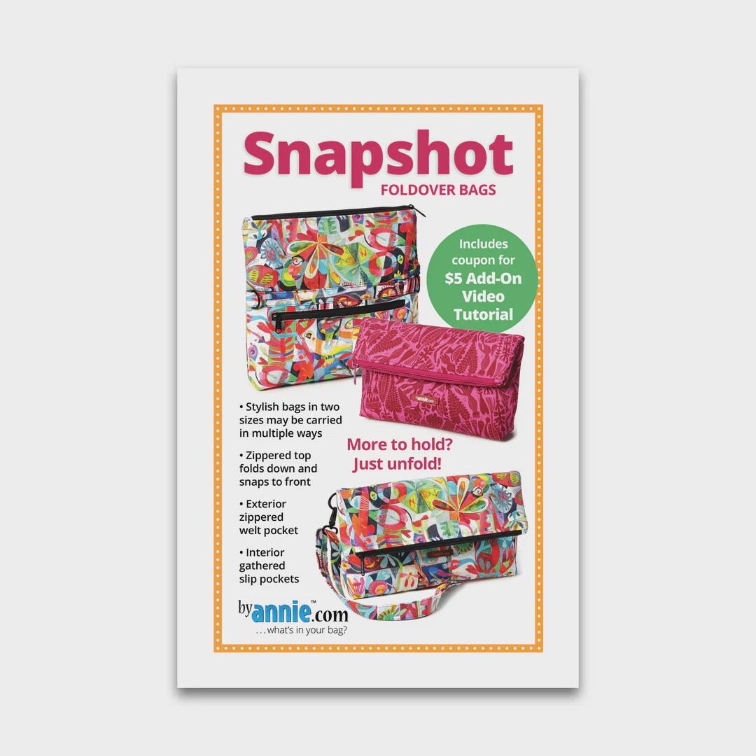 Snapshot Foldover Bags Pattern  by Annie