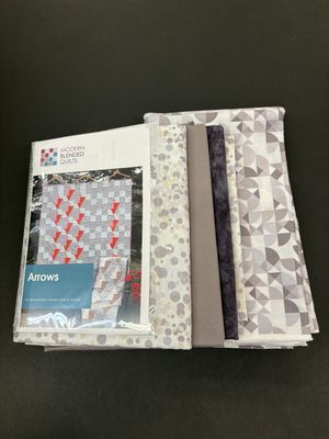 Arrows Quilt Kit 64" x 72"