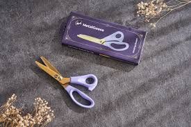 Metal Goose - Pinking Shears