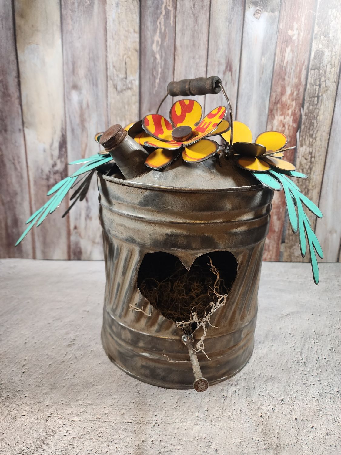 Gas can birdhouse