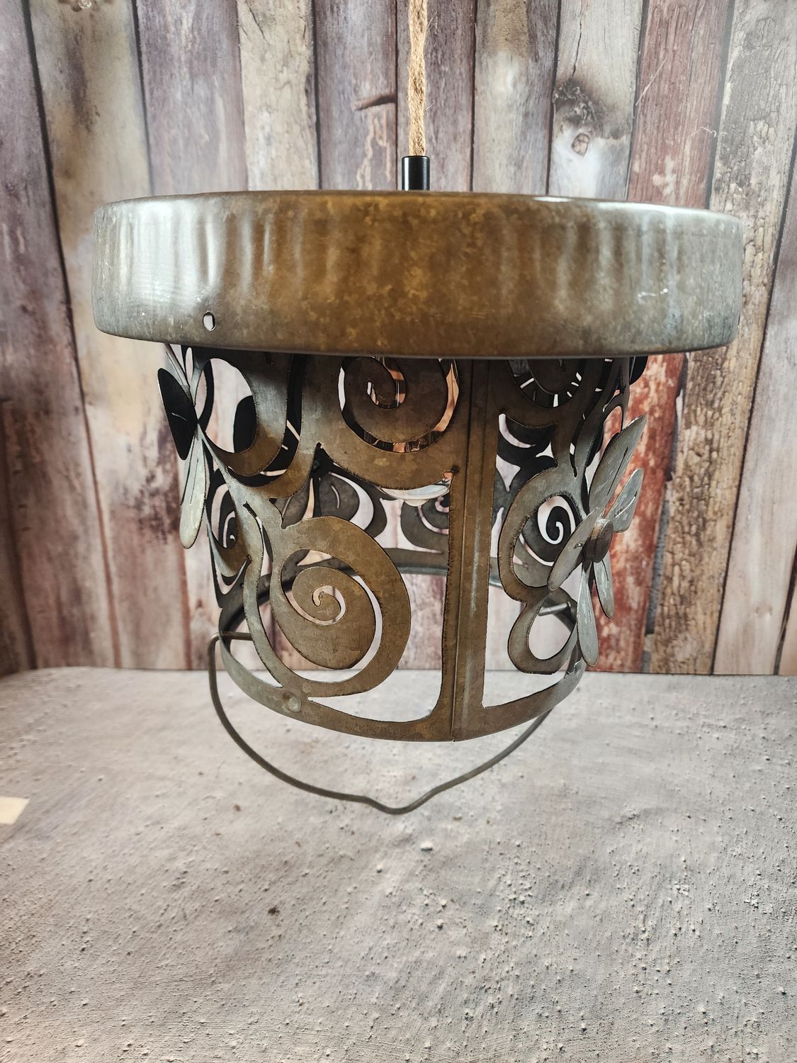 Chicken feeder light