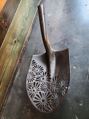 Daisy shovel
