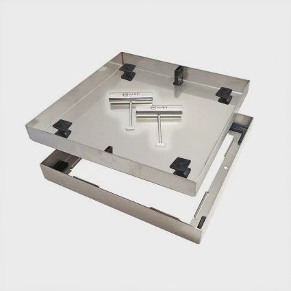 Hide Concrete Wet Pour Inlay lid kit 306mm x 40mm