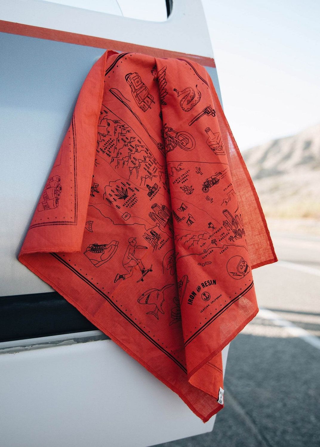 Golden State Bandana | Washed Red