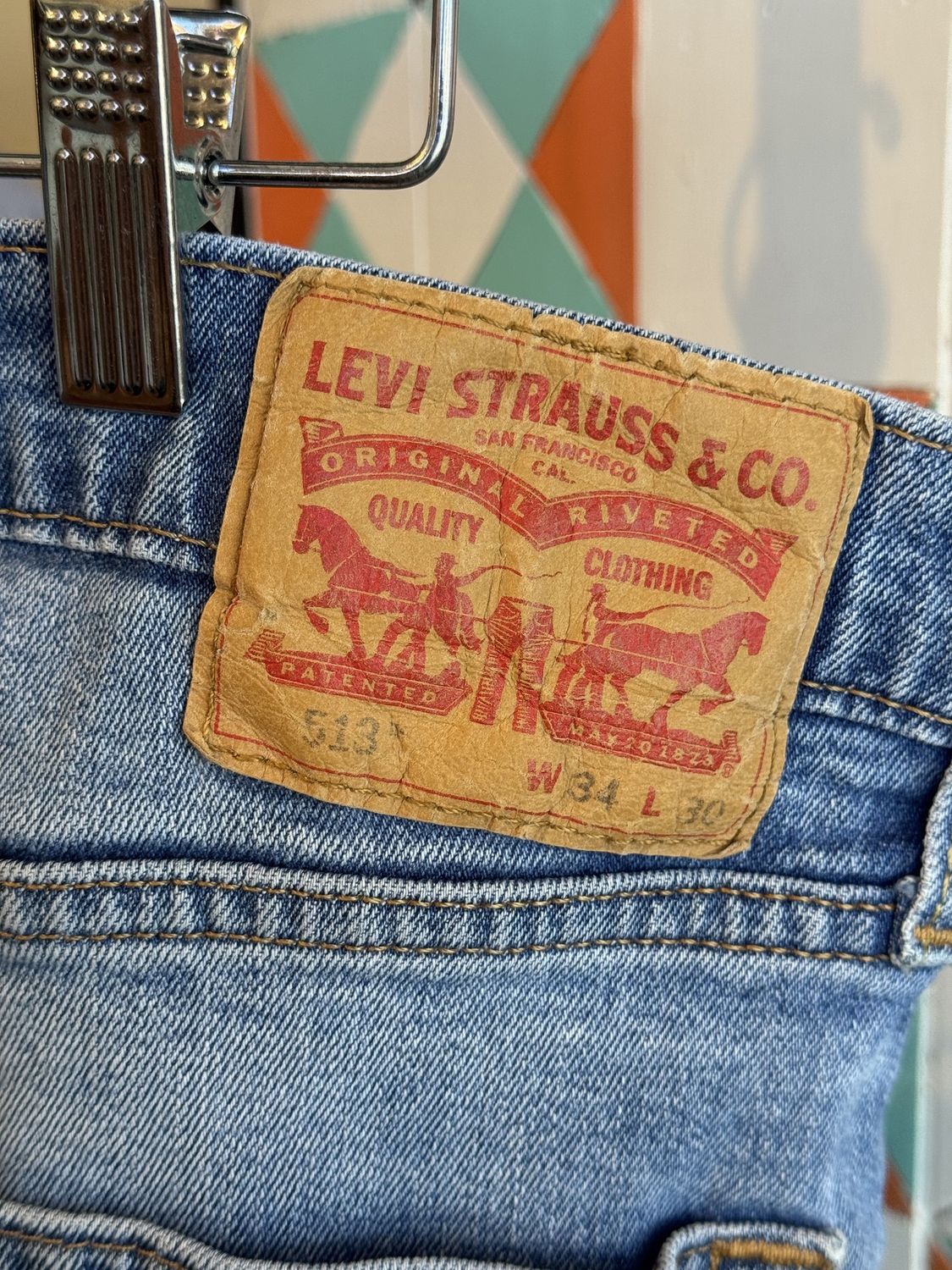 513 Distressed | Levis | Vintage | 34 x 30